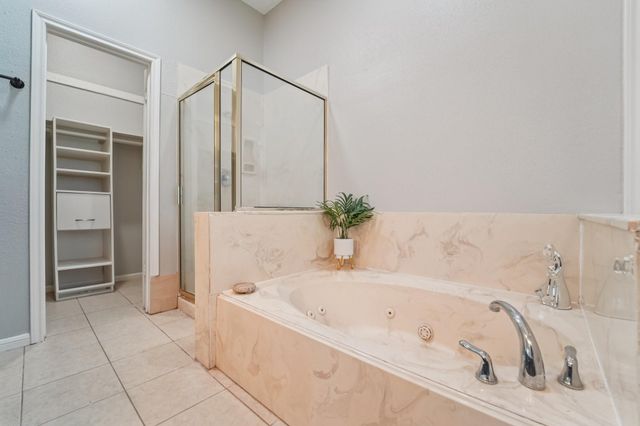 2926 Lakefield Way, Sugar Land, TX 77479