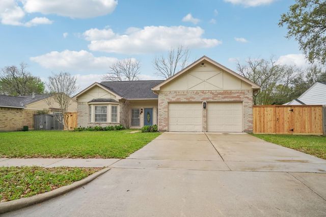 2926 Lakefield Way, Sugar Land, TX 77479