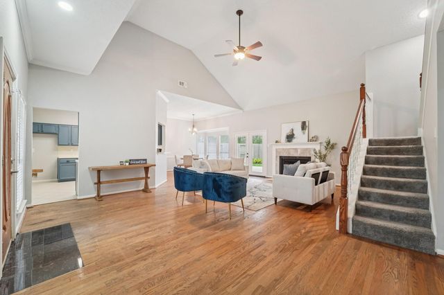 2926 Lakefield Way, Sugar Land, TX 77479