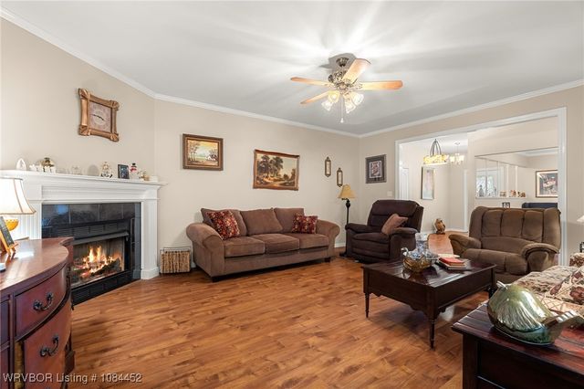 1704 Broaddrick Lane, Van Buren, AR 72956