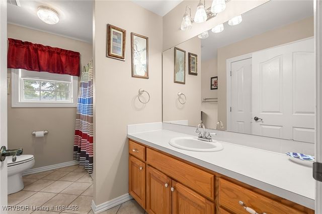 1704 Broaddrick Lane, Van Buren, AR 72956