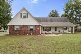 1704 Broaddrick Lane, Van Buren, AR 72956