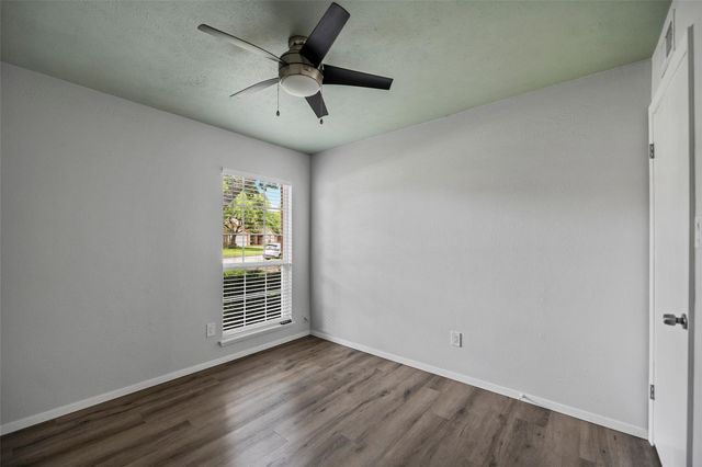 10122 Green Valley Lane, Houston, TX 77064