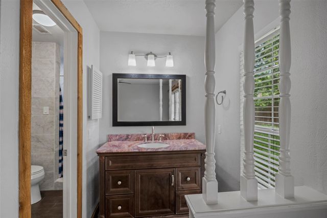 10122 Green Valley Lane, Houston, TX 77064