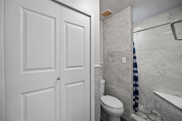 10122 Green Valley Lane, Houston, TX 77064
