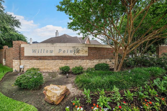 10122 Green Valley Lane, Houston, TX 77064