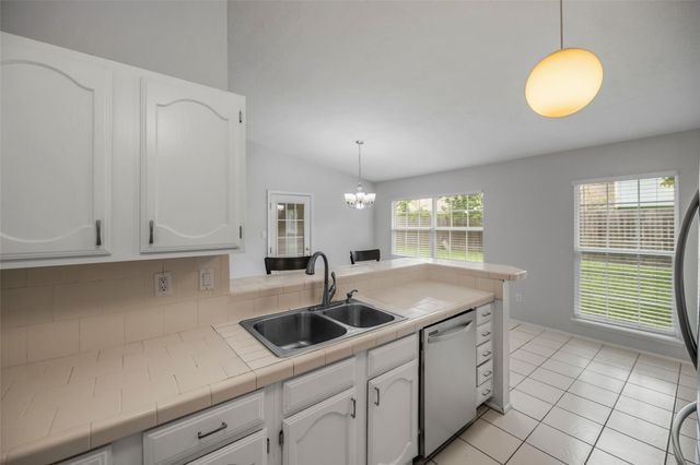 10122 Green Valley Lane, Houston, TX 77064