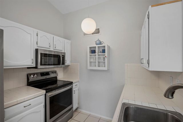 10122 Green Valley Lane, Houston, TX 77064