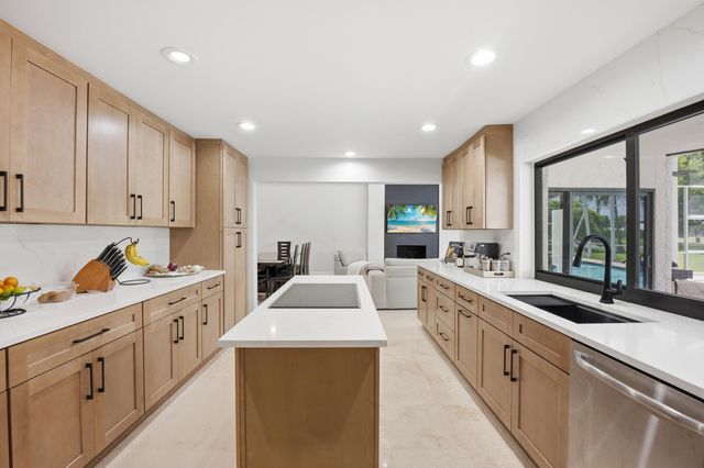 11200 NW 33rd Street, Coral Springs, FL 33065