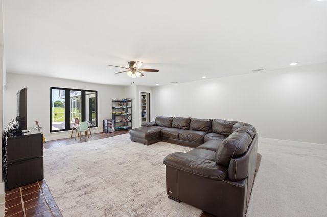 11200 NW 33rd Street, Coral Springs, FL 33065