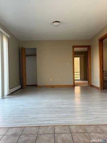 278 Chamberlain Road In Law Studio, Middletown, CT 06457