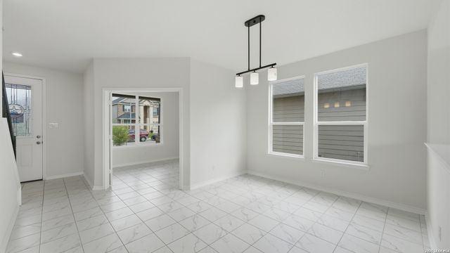 7826 KINGFISHER LNDG, San Antonio, TX 78253