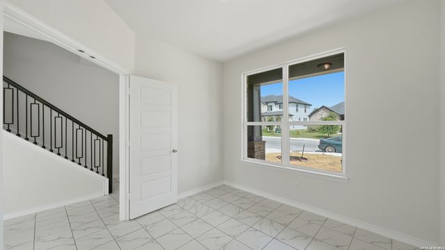 7826 KINGFISHER LNDG, San Antonio, TX 78253