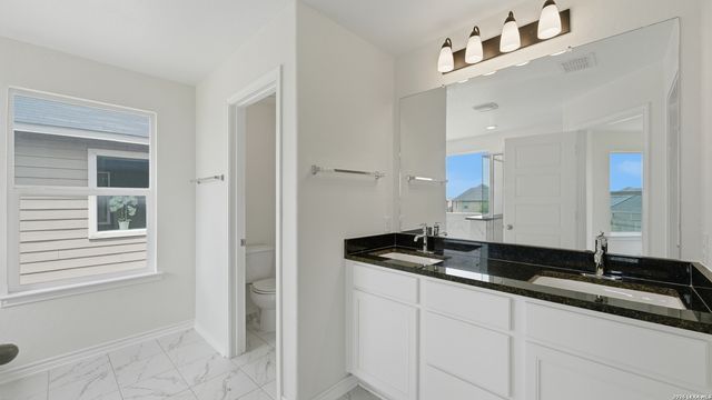 7826 KINGFISHER LNDG, San Antonio, TX 78253