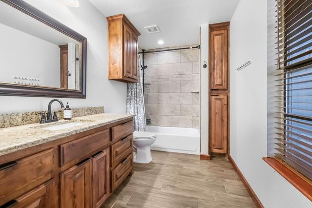 436 E El Camino Real, Weatherford, TX 76087