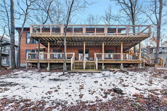 11836 White Oak Drive, Garfield, AR 72732