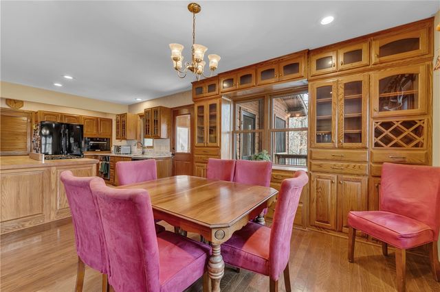 11836 White Oak Drive, Garfield, AR 72732