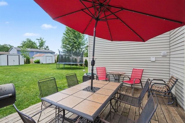 1152 E 12th Street, Holland, MI 49423