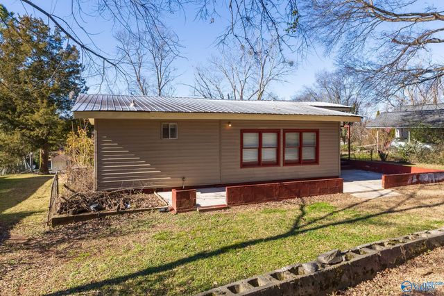 2710 Dry Creek Drive NW, Huntsville, AL 35810