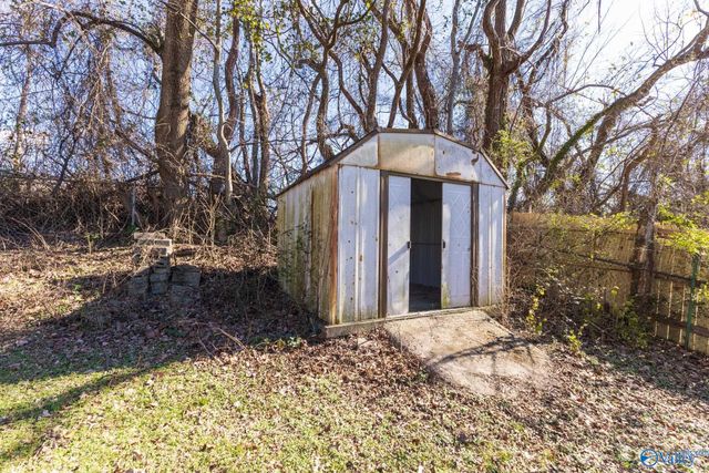 2710 Dry Creek Drive NW, Huntsville, AL 35810