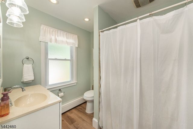 975 Maurice Ave, Rahway City, NJ 07065