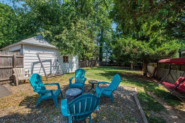 975 Maurice Ave, Rahway City, NJ 07065