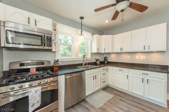 975 Maurice Ave, Rahway City, NJ 07065