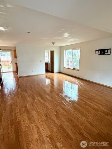 7447 S Fife Street, Tacoma, WA 98409