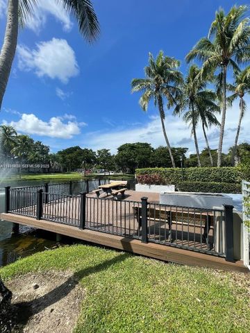 621 Lyons Rd 9201, Coconut Creek, FL 33063