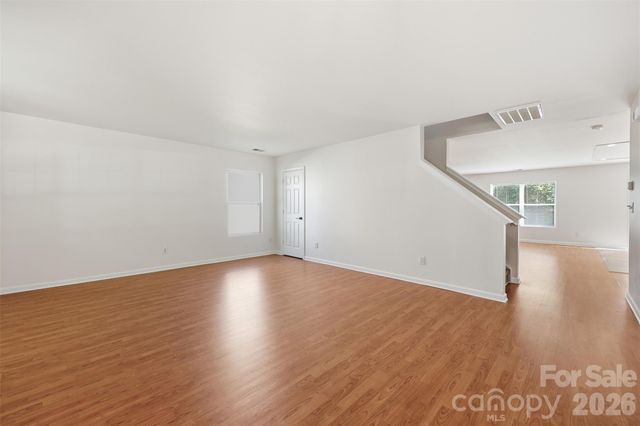 3902 Larkhaven Village Drive, Charlotte, NC 28215