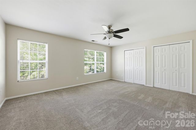 3902 Larkhaven Village Drive, Charlotte, NC 28215