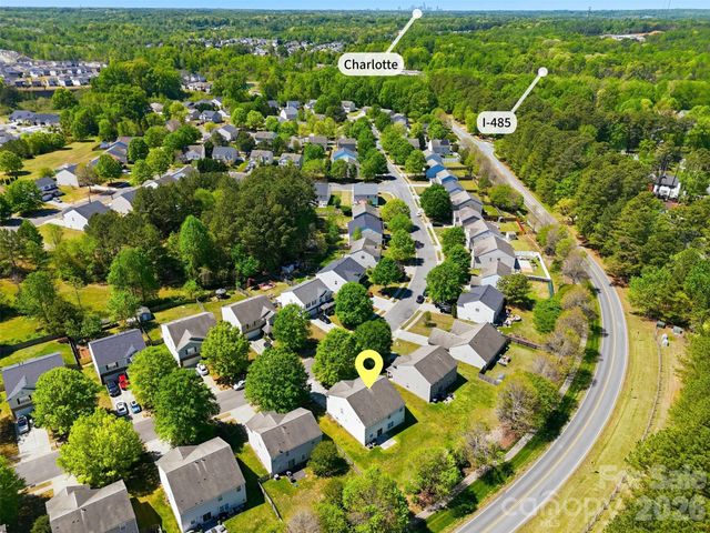 3902 Larkhaven Village Drive, Charlotte, NC 28215