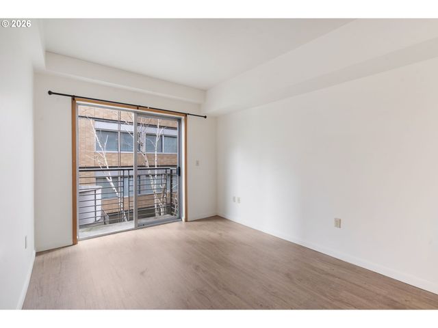 701 COLUMBIA St 314, Vancouver, WA 98660