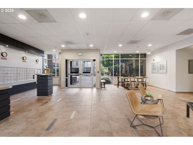 701 COLUMBIA St 314, Vancouver, WA 98660