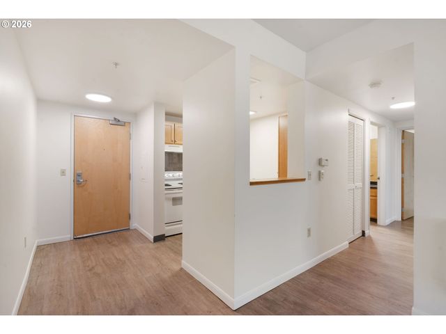 701 COLUMBIA St 314, Vancouver, WA 98660