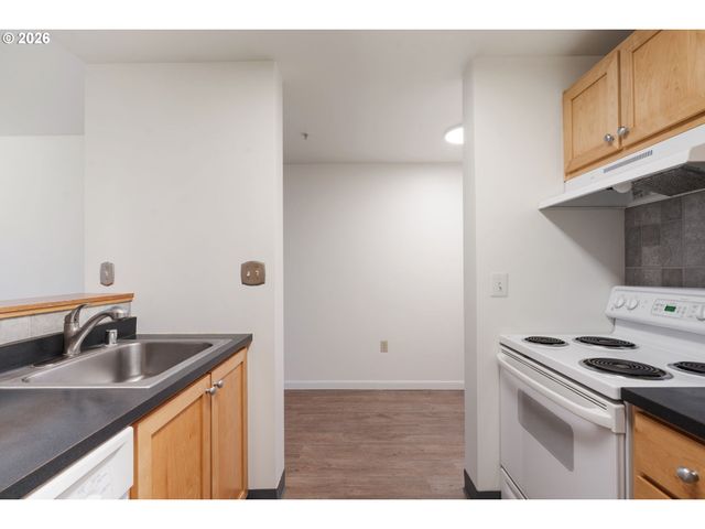 701 COLUMBIA St 314, Vancouver, WA 98660