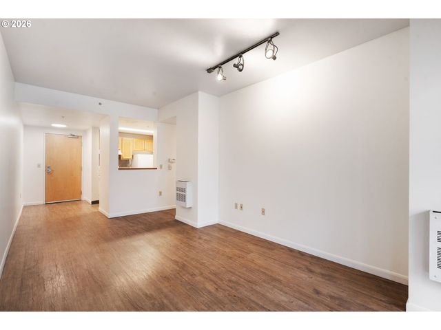 701 COLUMBIA St 314, Vancouver, WA 98660
