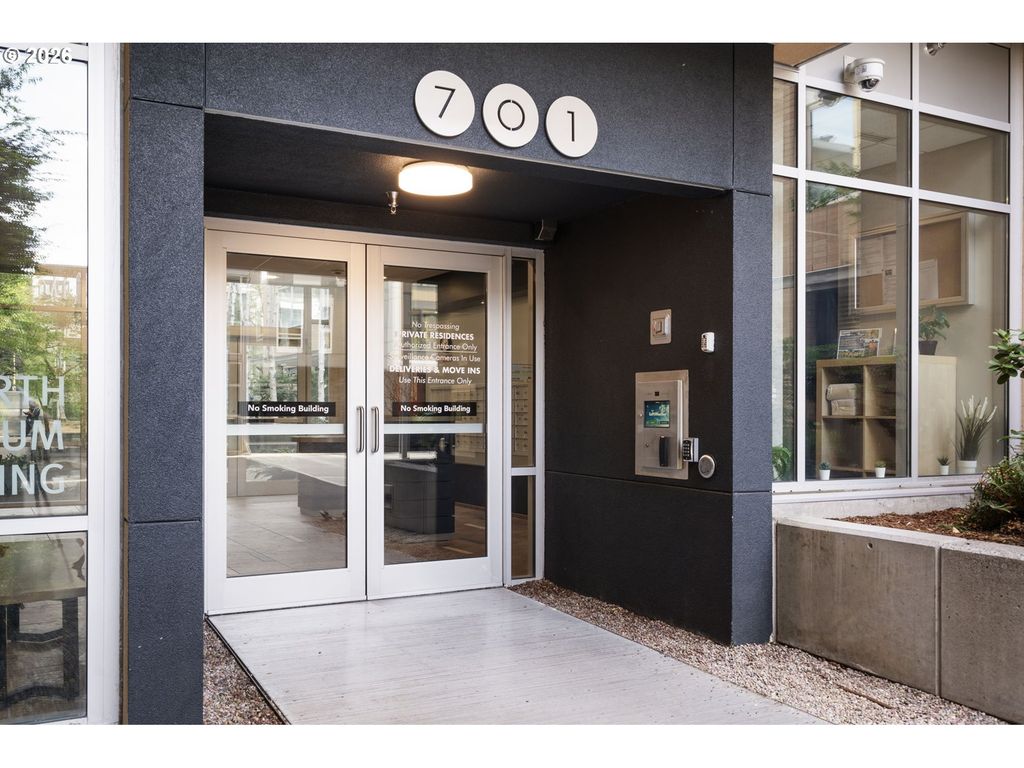 701 COLUMBIA St 314, Vancouver, WA 98660