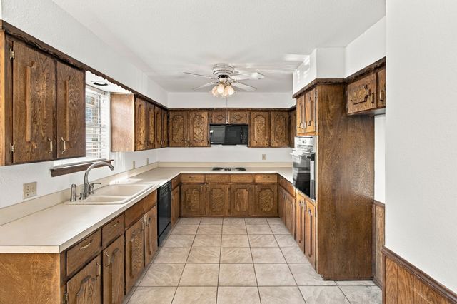 1914 Roosevelt Drive, Pantego, TX 76013
