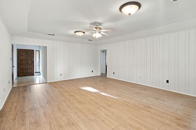 1914 Roosevelt Drive, Pantego, TX 76013