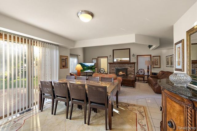 46850 Barbara Drive, Macomb, MI 48044