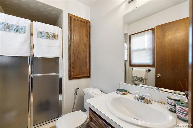 46850 Barbara Drive, Macomb, MI 48044