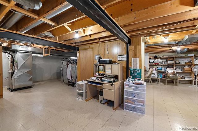 46850 Barbara Drive, Macomb, MI 48044
