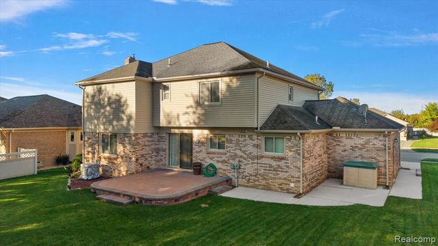 46850 Barbara Drive, Macomb, MI 48044