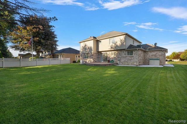 46850 Barbara Drive, Macomb, MI 48044