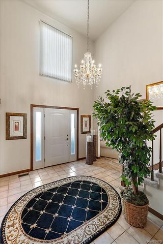 46850 Barbara Drive, Macomb, MI 48044
