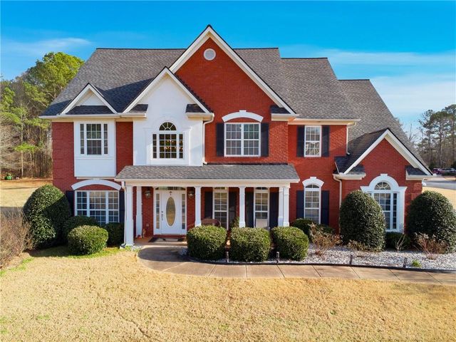 100 Saint Clair Court, Fayetteville, GA 30214