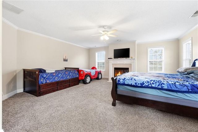 100 Saint Clair Court, Fayetteville, GA 30214