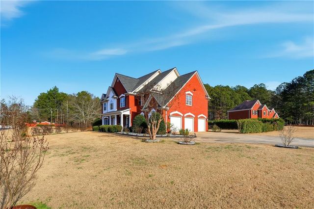 100 Saint Clair Court, Fayetteville, GA 30214