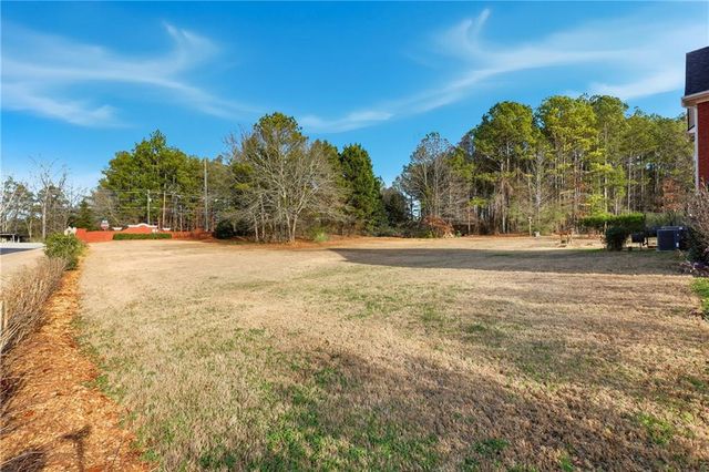 100 Saint Clair Court, Fayetteville, GA 30214